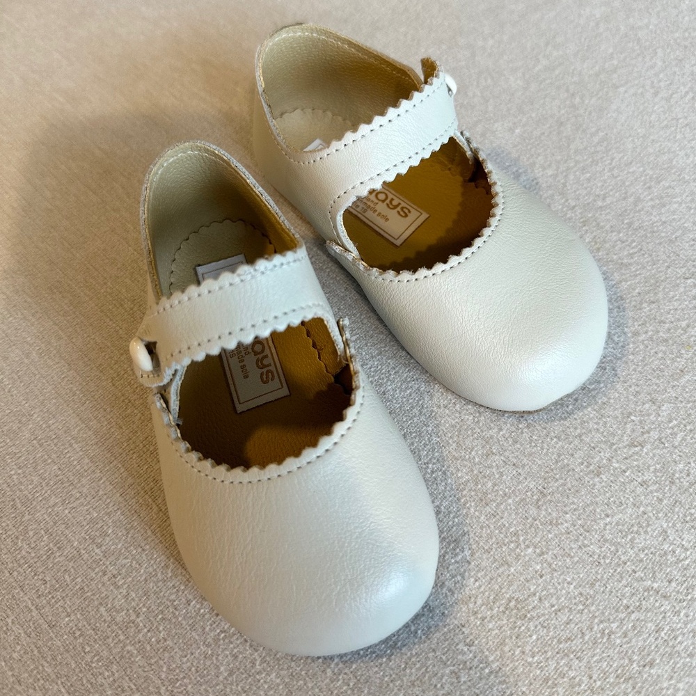 The Children’s Place Beige flats.